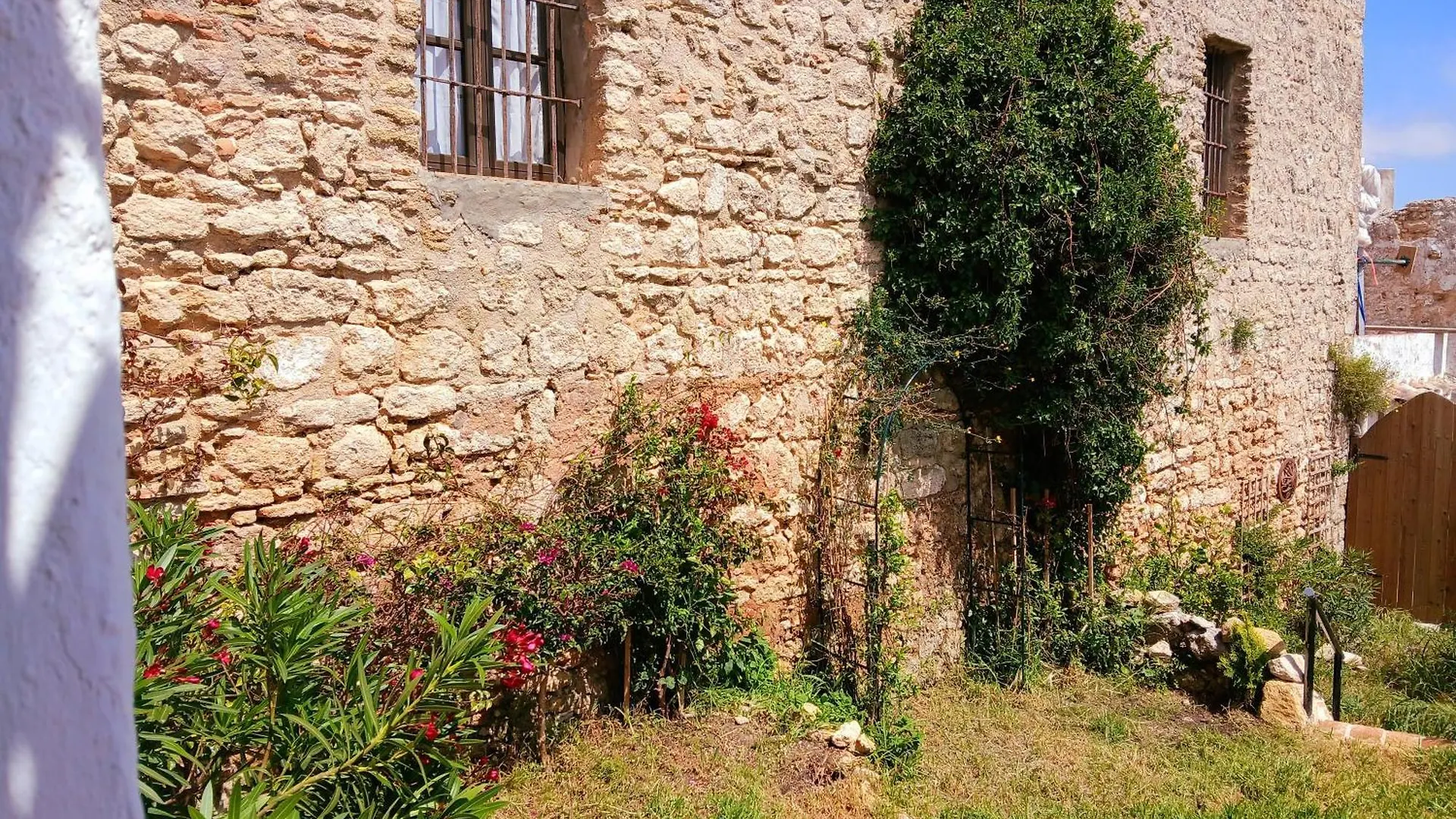 Casa Castillo Con Jardin Vejer de la Frontera 0*,  España